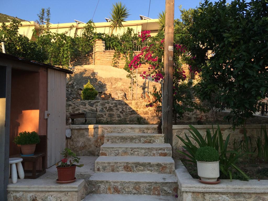 Vito'S Parga View Apartments Kültér fotó